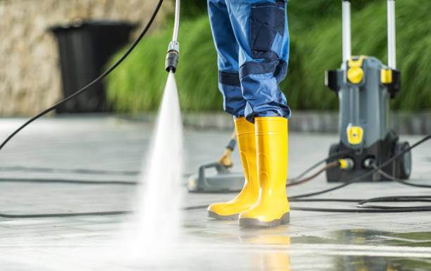 Best Deck Cleaning Services  in Ridgebury, CT