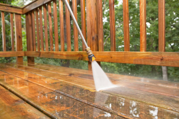 Why Choose Our Certified Pressure Washing Experts for Your Project Needs in Ridgebury, CT?